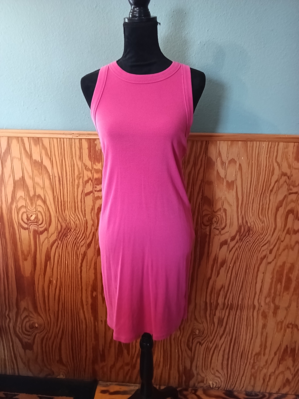 Old Navy Hot Pink Sleeveless Bodycon Dress